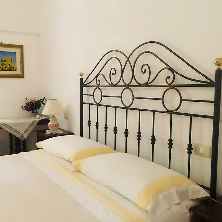 Bed & Breakfast Cenzina Selva Di Fasano